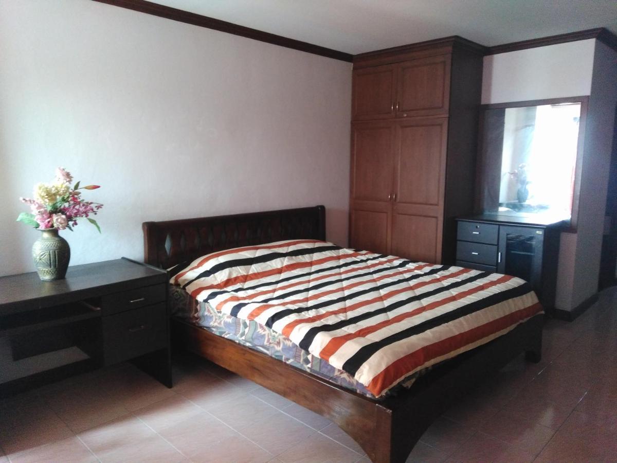 View Talay Condo #1 = Jomtien Call Me +66-8-68409-206 Паттайя Экстерьер фото